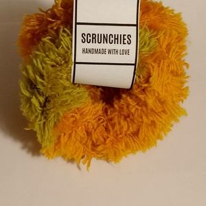 Thick fluffy scrunchies